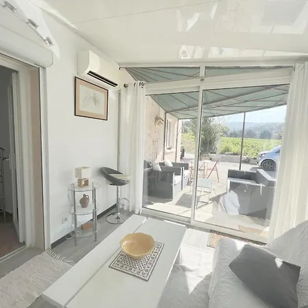 Vendégház T2 Cassis